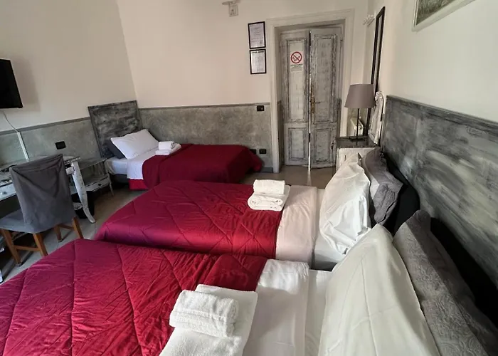Relais Indipendenza Konukevi 4*
